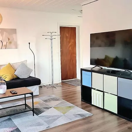 Apartment Charming Apt&free Parking&balcony